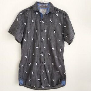 Good Vibes Slim Fit Penguin Button Down Shirt S